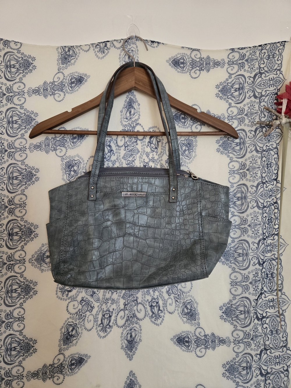 4/$15 Relic Boho y2k Gray Croc-Embossed Tote Bag Women's Purse